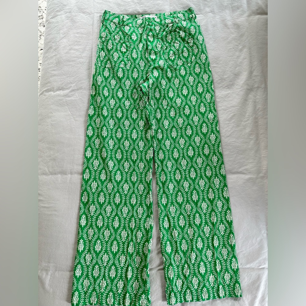 Zara Green Patterned Pants